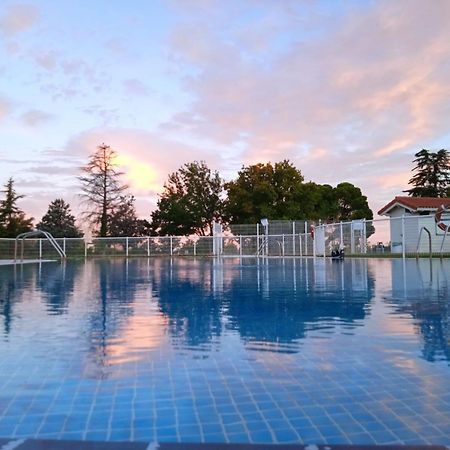 Albergue Zaragoza Camping Dış mekan fotoğraf